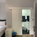 Kayhan Hotel